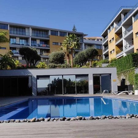 Condominio Zen Pearl-Luxury Com Piscina Фуншал Екстер'єр фото
